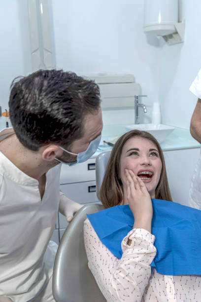 Best Emergency Broken Tooth Repair in Mounds View, MN